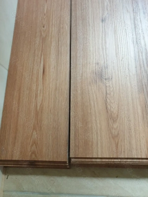 Vinyl-Dielen Eiche 25,6qm, NP 611,84 EUR!