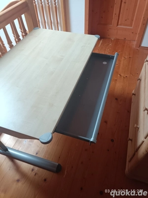 Kinder Schreibtisch