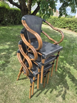 >>> NEUWERTIG<<< 4 Gartenstühle | Dunkelbraun | Rattan | Stapelbar