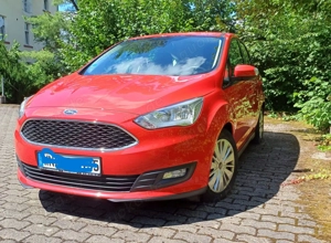 Ford CMax mit ganz wenig Kilometern