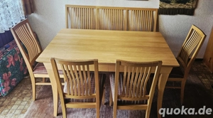 Esstisch mit 4 Stühlen  und einer Bank aus Eiche massiv