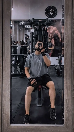 Ich suche eine schlampige Frau, um ihr eine sexy Massage und Sex zu geben.