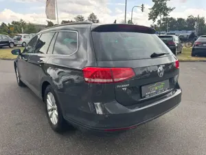 Volkswagen Passat Variant Comfortline BMT/Start-Stopp/Model 2015 Bild 5