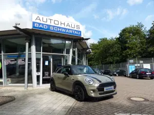 MINI Cooper Aut., Panoramadach, Navi, Leder, LED uvm.