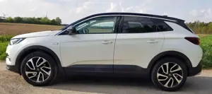 Opel Grandland X Grandland X 1.5 D "Ultimate", WR auf Alu, AHK, PD