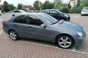 Mercedes-Benz C 180 C 180 Kompressor Classic Bild 3