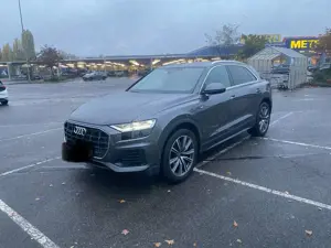 Audi Q8 55 TFSI quattro Head up Display + S-Line