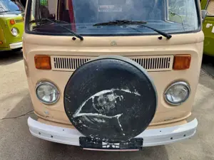 Volkswagen T2 b TÜV Neu Wohnmobil Camper Truma Heizung Bild 3