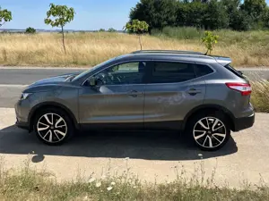 Nissan Qashqai Qashqai 1.2 DIG-T TEKNA