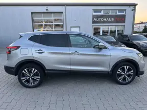 Nissan Qashqai N-Connecta 1.Hand/NAVI/PDC+KAMERA/SHZ Bild 4