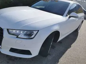 Audi A4 quattro basis