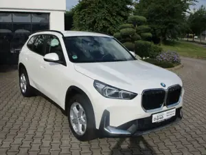 BMW X1 25 e xDrive Head-Up,Adaptiver LED, Bild 3
