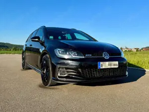 Volkswagen Golf GTD Golf VII Variant Diesel Variant (BlueMotion Techno