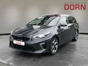 Kia Ceed SW / cee'd SW Platinum Edition 1.6 CRDI DCT 7 Kamera Sitzheizung