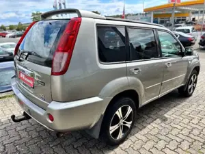 Nissan X-Trail 2.2 D 4WD Columbia*Klimaa.+GSHD+AHK+ALU* Bild 4