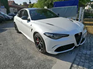 Alfa Romeo Giulia Quadrifoglio (952) Bild 2