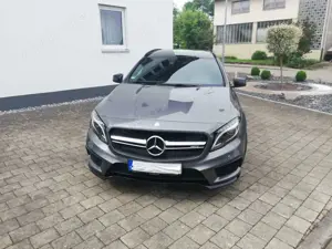 Mercedes-Benz GLA 45 AMG 4Matic Speedshift 7G-DCT Bild 3