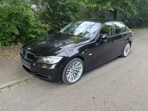 BMW 320 320i