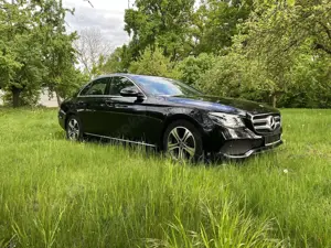 Mercedes-Benz E 220 d 9G-TRONIC Avantgarde