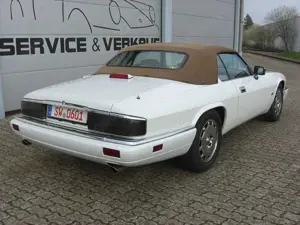 Jaguar XJS 4.0 Celebration Edition Unfallfrei guter Zustand Bild 4