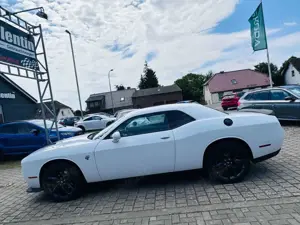 Dodge Challenger *LEDER*ALPINE*KAMERA* Bild 4