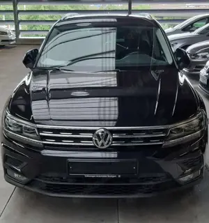 Volkswagen Tiguan Tiguan 1.5 TSI AHK Standheizung Comfortline