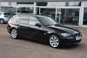 BMW 325 i xDrive l NAVI-PRO l XENON l
