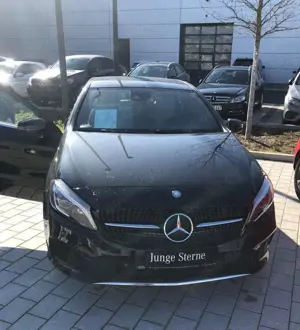 Mercedes-Benz A 220 4Matic 7G-DCT Style