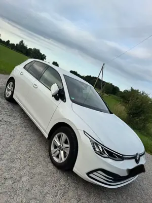 Volkswagen Golf 1.5 TSI OPF Life