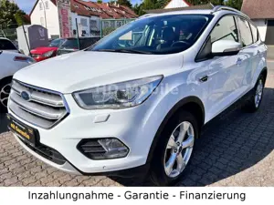 Ford Kuga Titanium, Navi, Pano, Kamera, Leder, Xenon