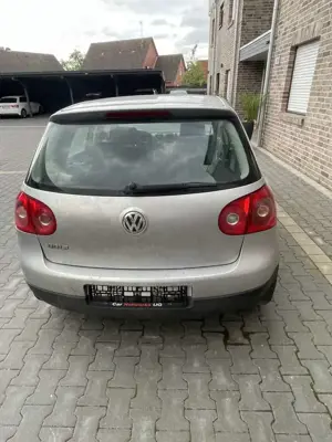 Volkswagen Golf 1.6 Trendline