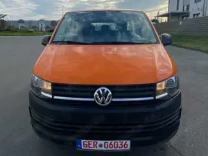 Volkswagen T6 Kombi 9-sitzer Bild 3