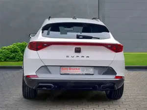 CUPRA Formentor Basis 1.5 TSI+Spurhalteassistent+Klimaautomatik+Te Bild 3