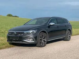 Volkswagen Passat Variant 2.0 TDI SCR DSG 4Motion Business Alltrack
