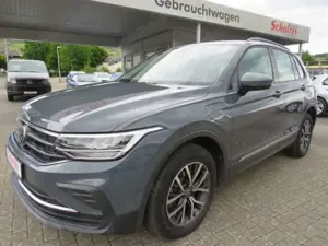 Volkswagen Tiguan Life 1.4 TSI Hybrid DSG ACC,LED-Licht,Navi,Alu usw