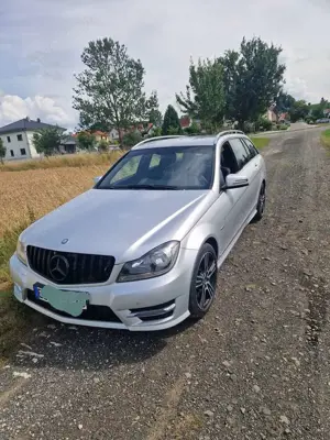 Mercedes-Benz C 220 T CDI 7G-TRONIC Edition