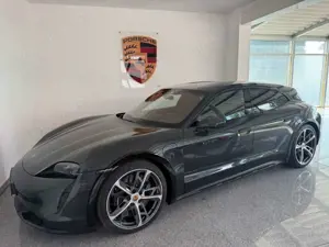 Porsche Taycan Cross Tur  Turbo S - NP 222 - Po Approved