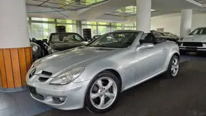 Mercedes-Benz SLK 200 Kompressor/Alpine/BiXen/Leder/SHZ/Temp