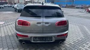 MINI Cooper SD Clubman All4 LED Navi Autom Pano Bild 5