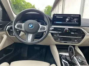BMW 530 e xDrive Limousine Head-Up  Laser RFK Bild 5