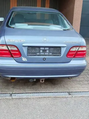 Mercedes-Benz CLK 230 Coupe Kompressor Avantgarde Bild 2