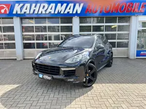 Porsche Cayenne Turbo S Panorama/ 23 Zoll