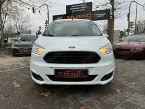 Ford Tourneo Courier /Kamera/AHK/Navi Bild 3