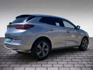 Opel Grandland X Elegance Bild 3