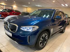 BMW iX3 80KWH M-Fahrwerk+AHK+Panoramad.+TOP-Zustand