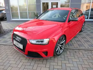 Audi RS4 4.2 FSI quattro V8 MESSEFAHRZEUG SAMMLERZUSTAND