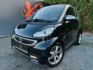 smart forTwo #TÜV#SERVICE#NAVI#KLIMA#SHZ#8.FACH-BER#BT Bild 2