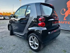 smart forTwo #TÜV#SERVICE#NAVI#KLIMA#SHZ#8.FACH-BER#BT Bild 4