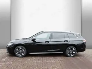 Volkswagen Passat R-Line 1.5 eHybrid OPF DSG PANO/HEAD UP/IQ.LIGHT Bild 4
