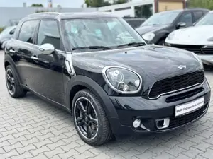 MINI Cooper SD Countryman CooperSD All4 Automatik/Navi/Panorama Bild 3